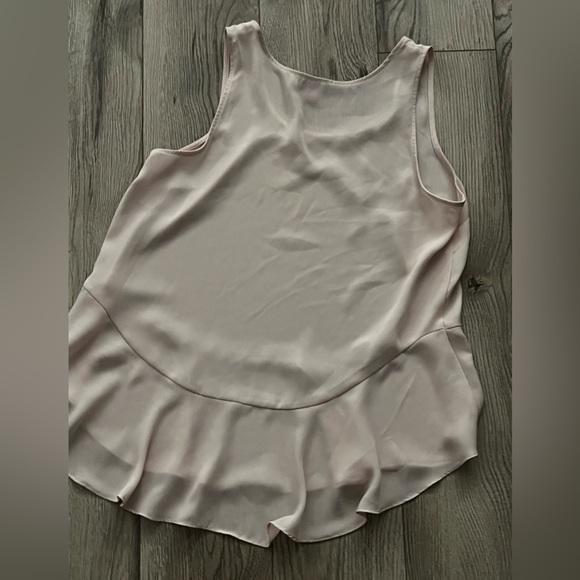 Vince Camuto Light Pink Ruffle Hem Tank Top - Picture 3 of 3